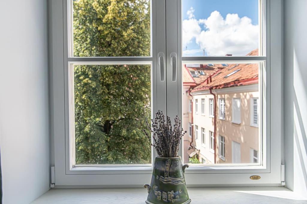 Stylish Old Town By Urban Rent Apartamento
