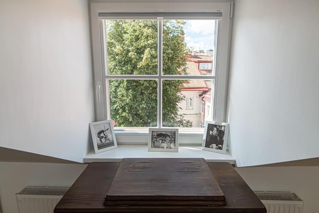 Stylish Old Town By Urban Rent Apartamento