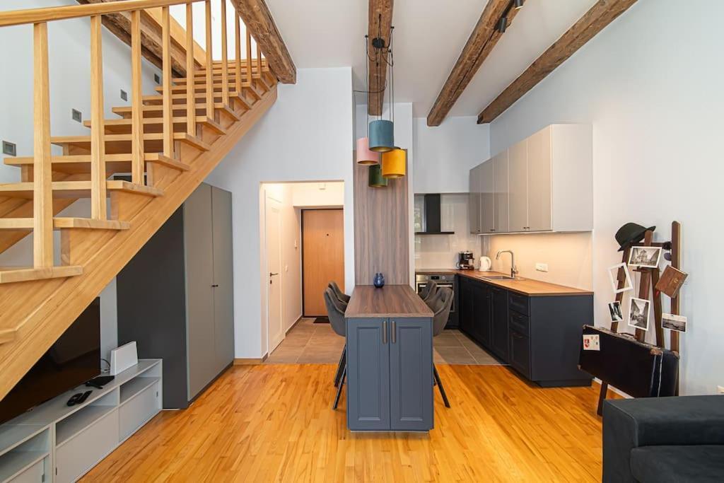 Stylish Old Town By Urban Rent * Vilnius